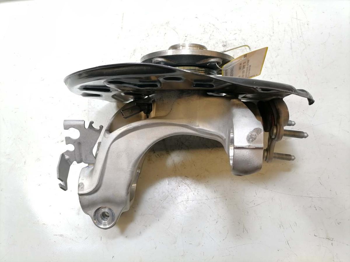 VW Passat B9 original Achsschenkel Radlagergeh&auml;use vorn rechts 2,0TDI 110KW Bj.2024